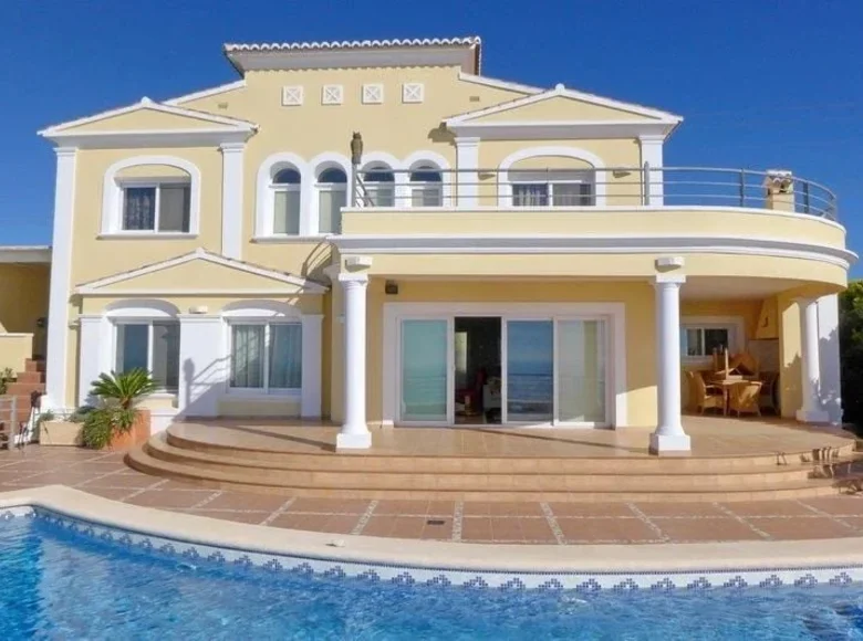4 bedroom Villa  Izhevsk, Russia