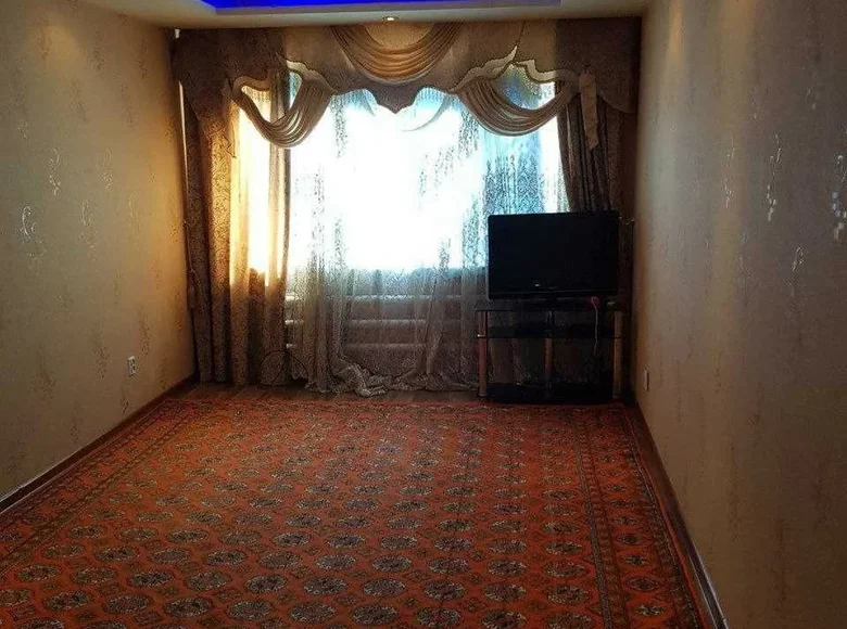 Kvartira 3 xonalar 67 m² Samarqandda