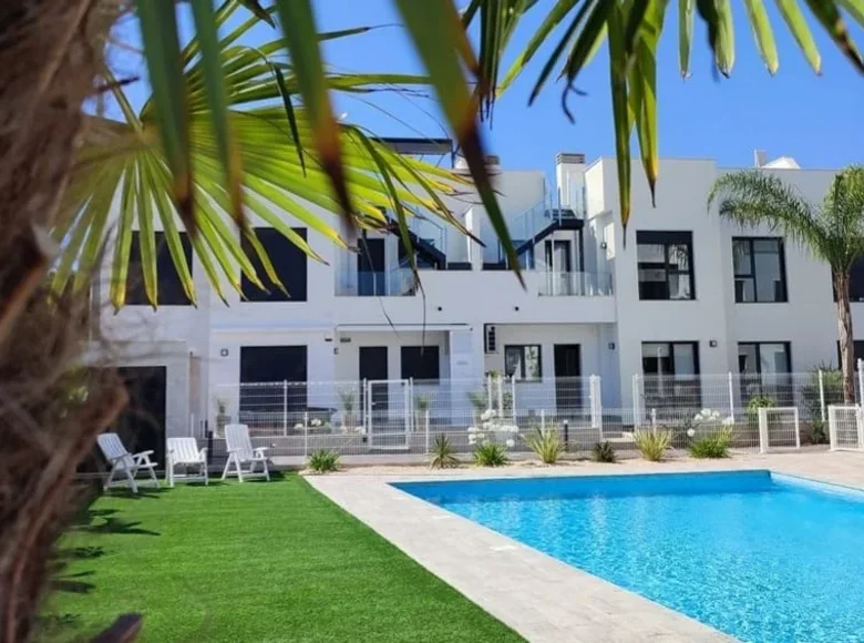 3 bedroom bungalow 94 m², All countries