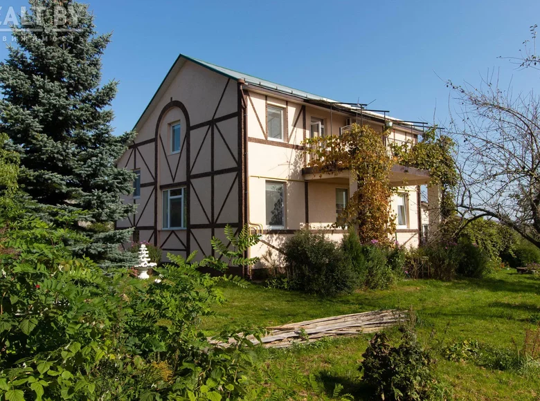 House 316 m² Mikalajevicy, Belarus