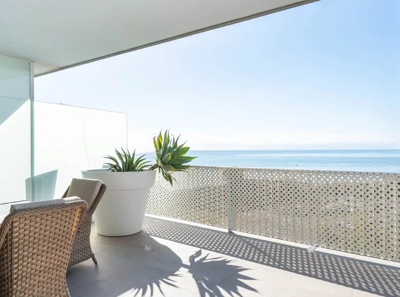 2 bedroom apartment 126 m² Benalmadena, Spain