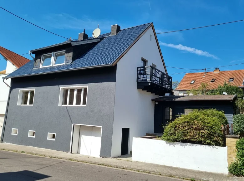 Haus 5 Zimmer 230 m² Saarbrücken, Deutschland