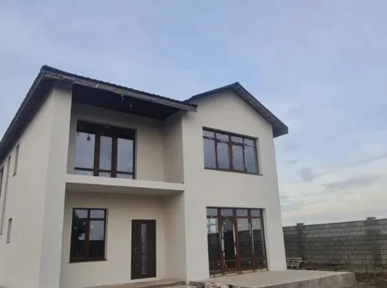 Haus 7 Zimmer 180 m² Sjewjerodonezk, Ukraine