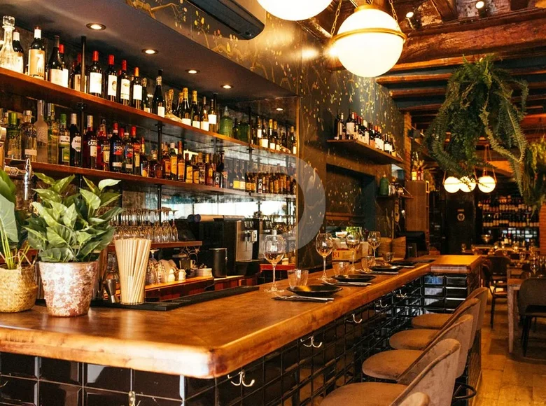 Gewerbefläche 120 m² Barcelona, Spanien