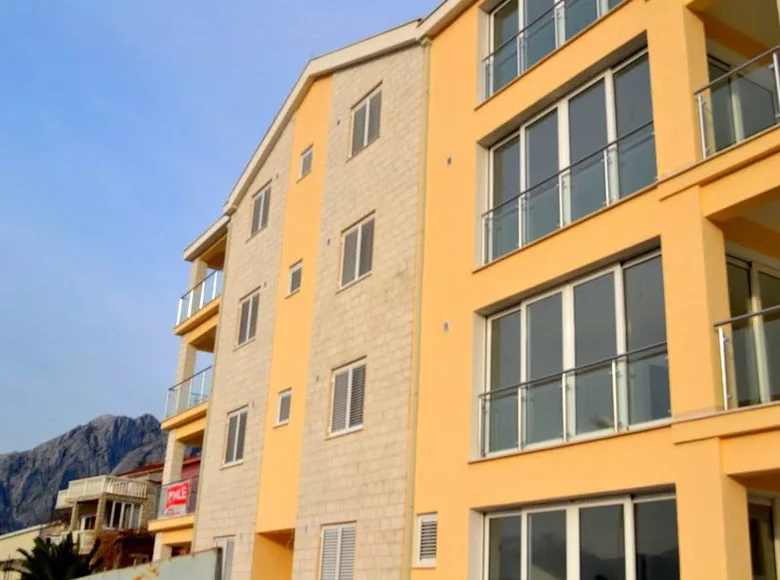 Apartamento 2 habitaciones 68 m² Dobrota, Montenegro