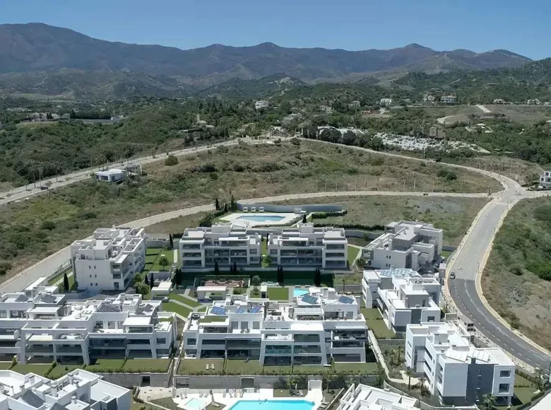 2 bedroom apartment 130 m² Estepona, Spain