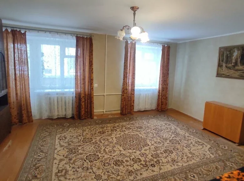 Mieszkanie 3 pokoi 73 m² Żodzino, Białoruś