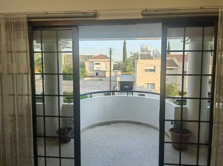 Haus 4 Schlafzimmer 350 m² Limassol District, Zypern