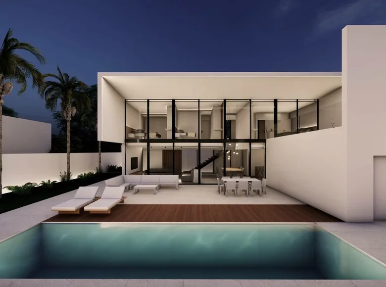 Villa de tres dormitorios 339 m² Alfaz del Pi, España