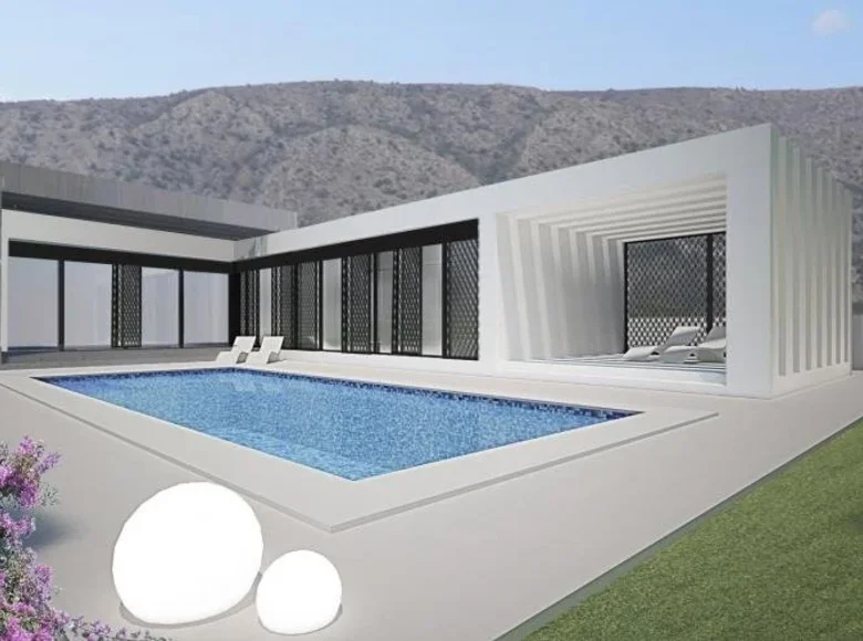 3 bedroom villa 171 m² el Pinos Pinoso, Spain