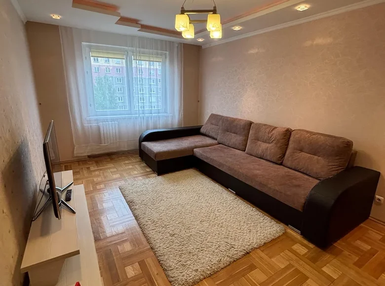 Mieszkanie 3 pokoi 79 m² Grodno, Białoruś