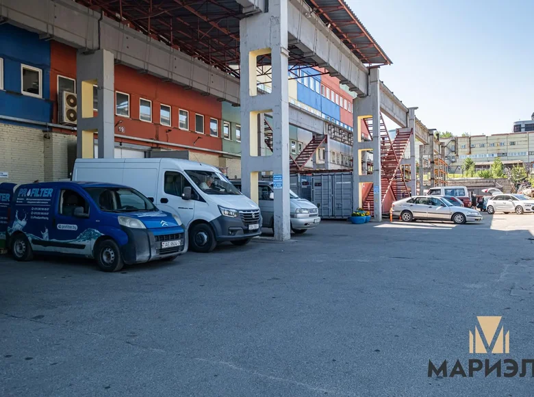Warehouse 6 rooms 105 m² in Minsk, Belarus