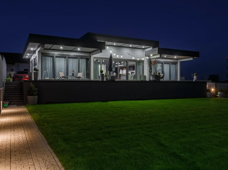 Ferienhaus 135 m² Cudzienicy, Belarus