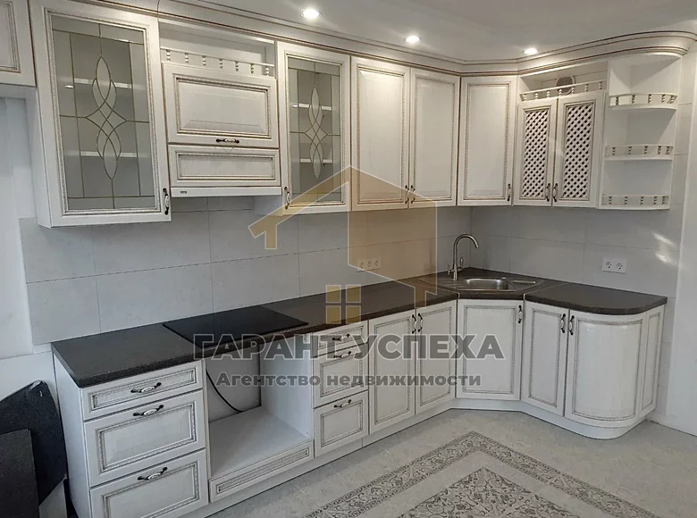 2 room apartment 72 m² Brest, Belarus