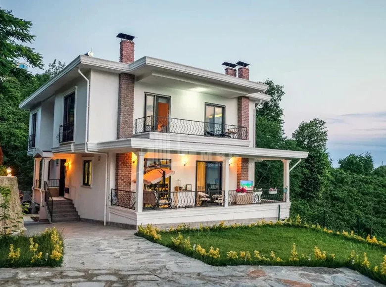 Villa 7 habitaciones 250 m² Tiflis, Georgia