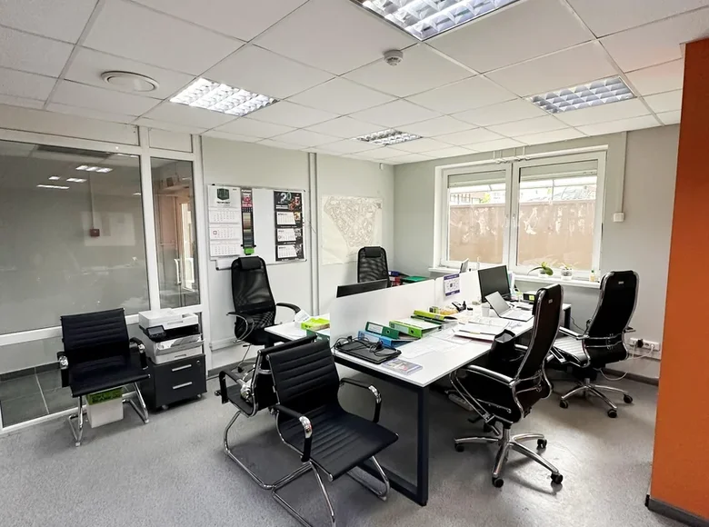 Sklep 67 m² Mińsk, Białoruś