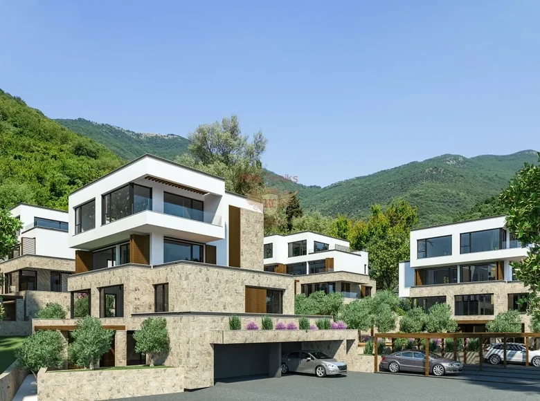 2 bedroom apartment 97 m² Tivat, Montenegro