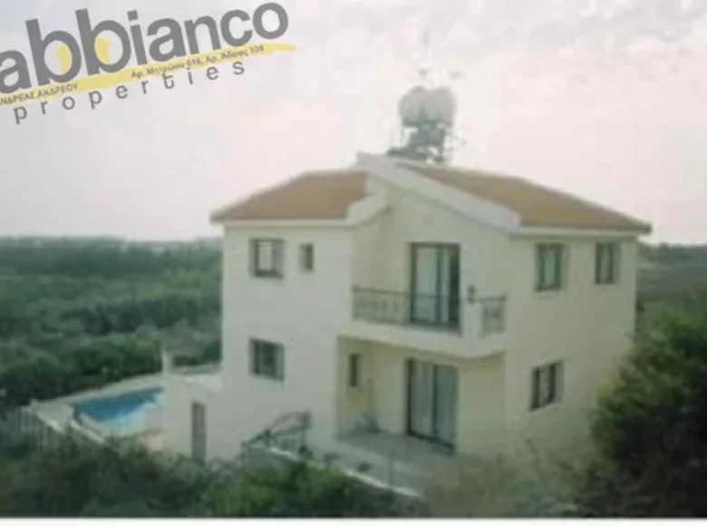 Villa de 4 habitaciones 250 m² Protaras, Chipre