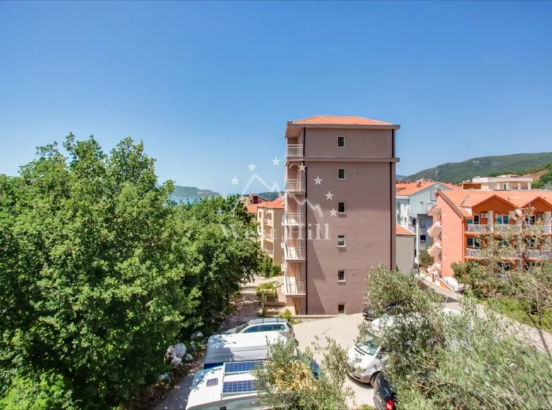 Mieszkanie 2 pokoi 86 m² Becici, Czarnogóra