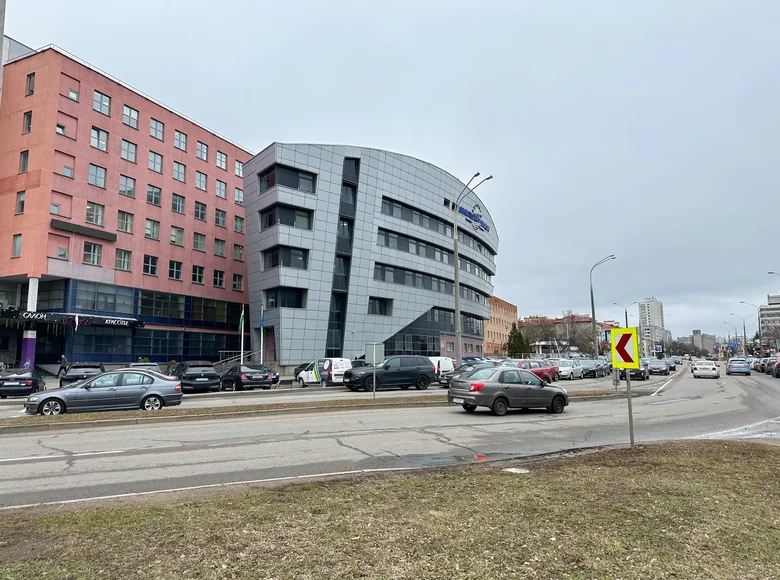 Büro 112 m² Minsk, Belarus