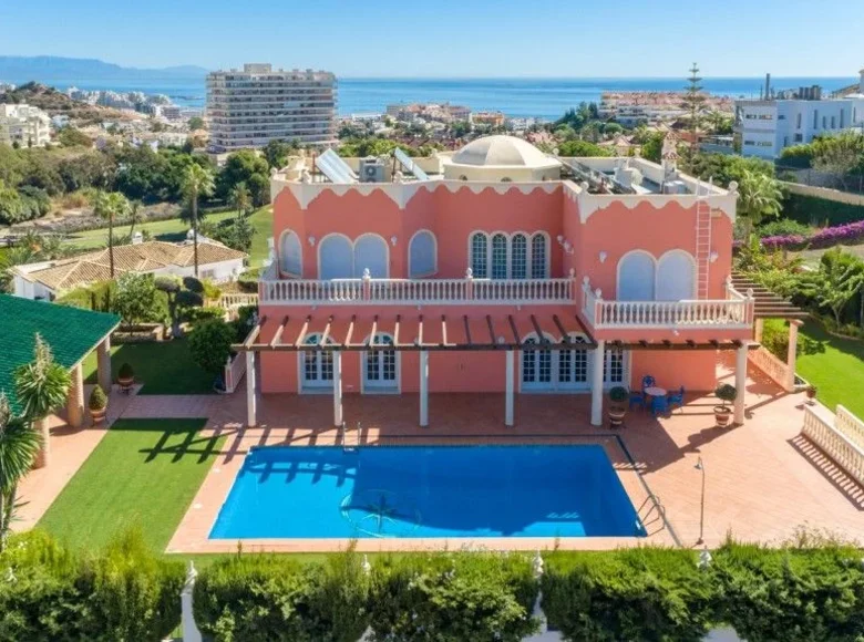 Casa 7 habitaciones 1 033 m² Benalmadena, Španjolska
