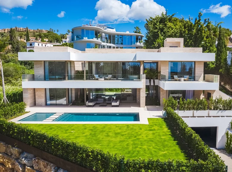 5-Schlafzimmer-Villa 919 m² Benahavis, Spanien