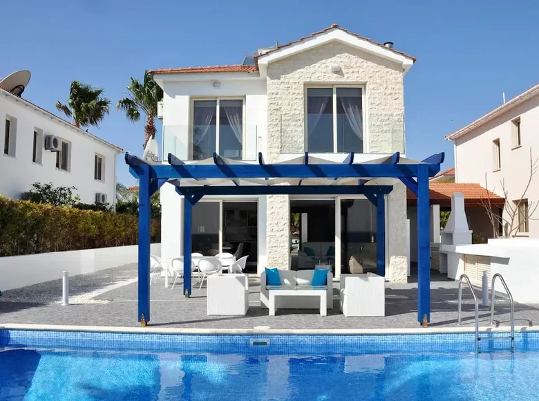 3 bedroom villa 230 m² Oelsnitz, Cyprus
