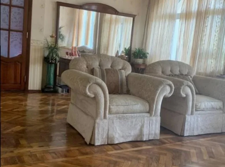 Wohnung 3 Zimmer 135 m² Sjewjerodonezk, Ukraine