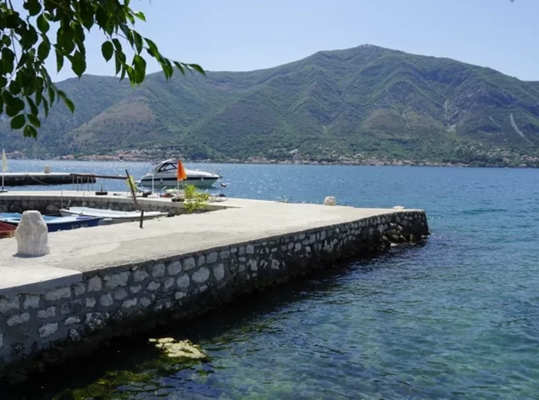 Investment 196 m² in Kotor, Montenegro