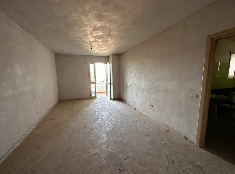 2 bedroom apartment 98 m² Durres, Albania