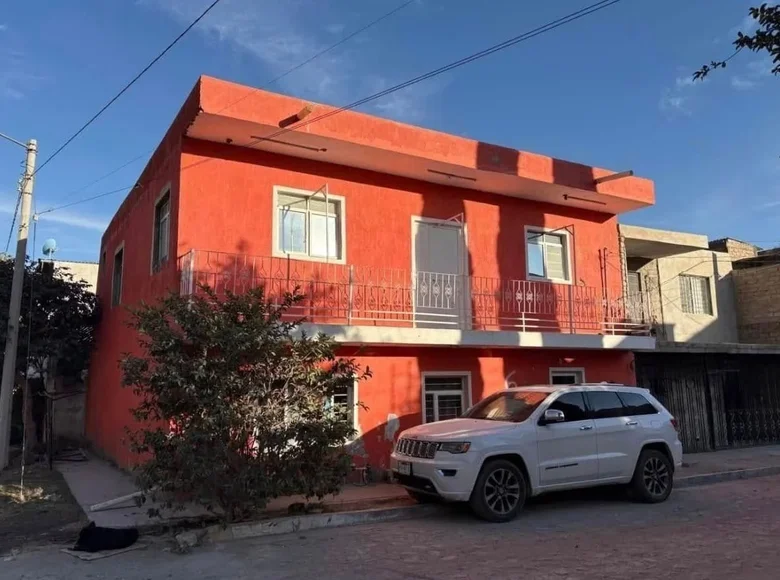 Дом 4 спальни 180 м² Сапопан, Мексика