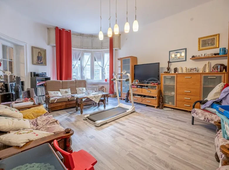 Mieszkanie 5 pokojów 174 m² Zagrzeb, Chorwacja