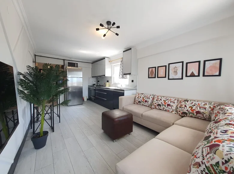 3 bedroom apartment 100 m² Muratpasa, Turkey