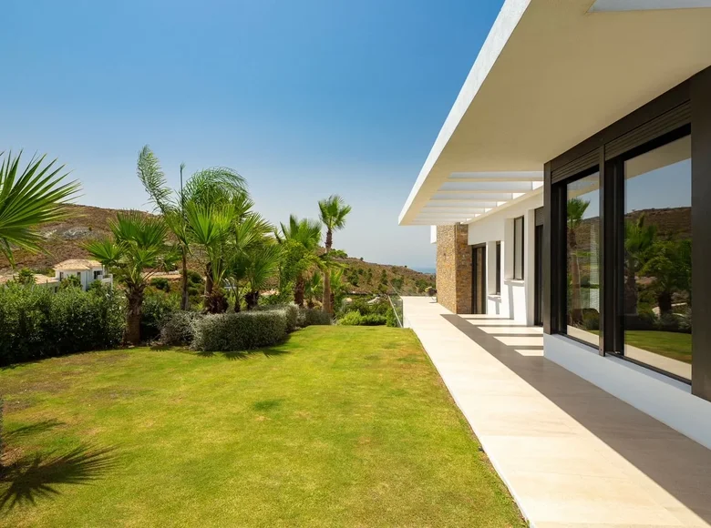 6 bedroom villa 1 370 m² Benahavis, Spain