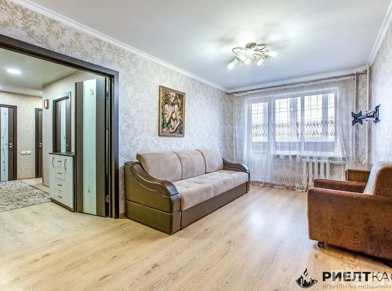 3 room apartment 64 m² Sluck, Belarus