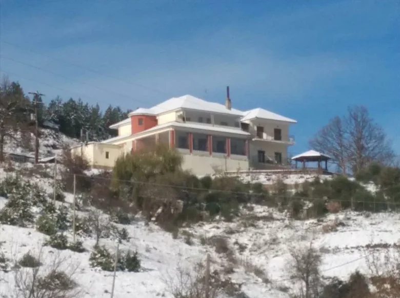 Hôtel 1 050 m² à Panorama, Grèce