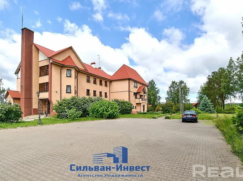 Tienda 1 522 m² en Smalyavichy, Bielorrusia