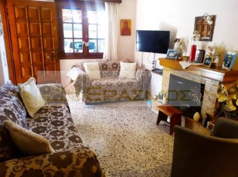 Коттедж 4 спальни 120 м² Маркопуло Оропу, Греция