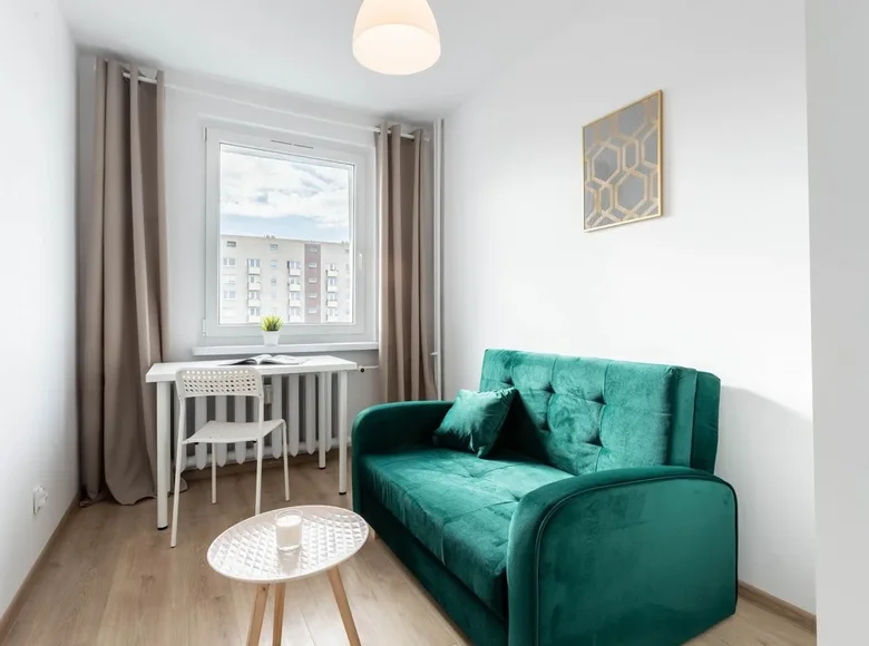 Apartamento 5 habitaciones 67 m² Poznan, Polonia