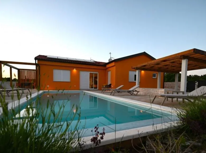 Willa 3 pokoi 157 m² Rovinj, Chorwacja