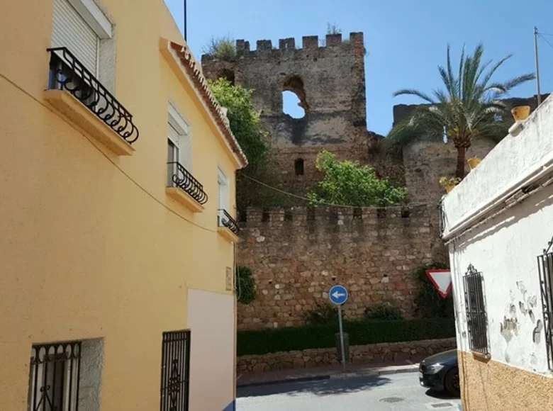 Commercial property 170 m² in Marbella, Spain
