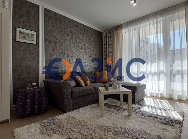 Mieszkanie 2 pokoi 69 m² Burgas, Bułgaria