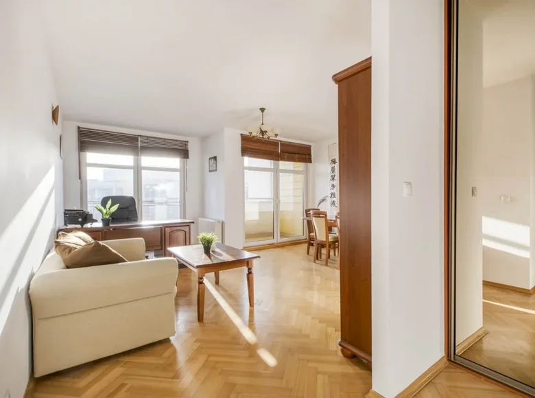 3 room apartment 82 m² Warsaw, Poland