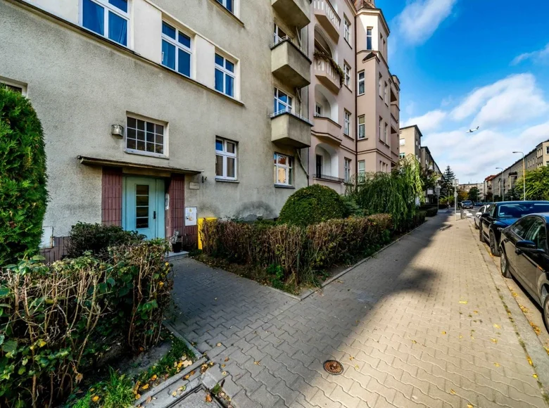 Mieszkanie 3 pokoi 60 m² Poznań, Polska