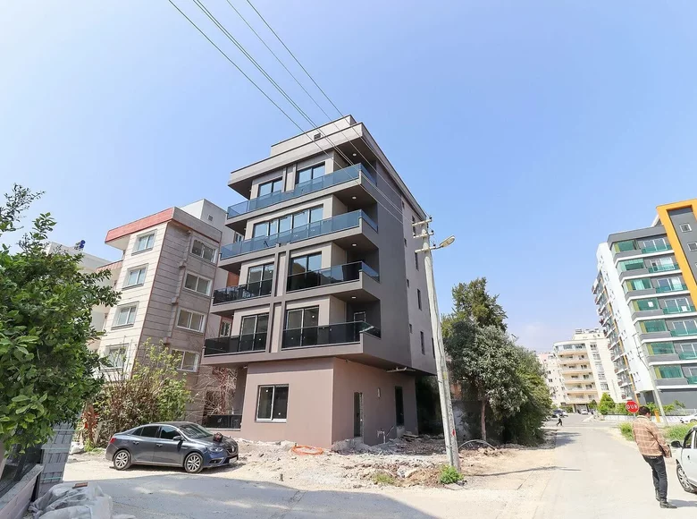 1 room apartment 66 m² in Mersin, Turkey