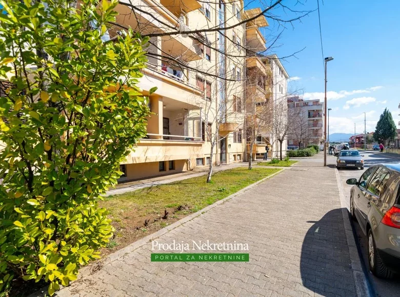 Apartamento 2 habitaciones 81 m² Podgorica, Montenegro