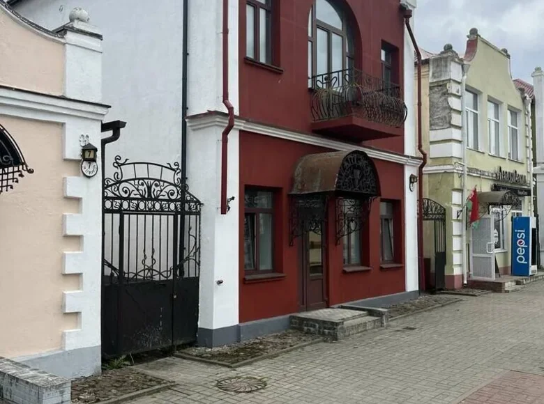Boutique 184 m² à Dzyatlava, Bélarus