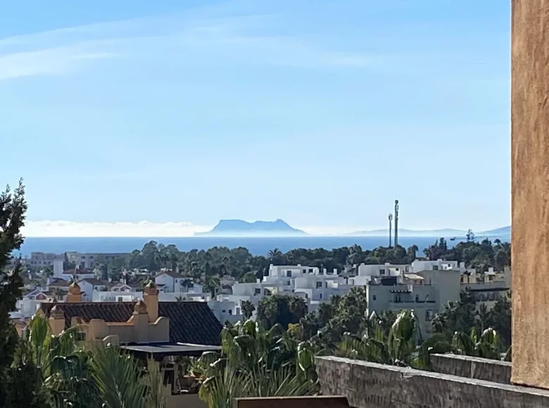 3 bedroom apartment 232 m², Spain