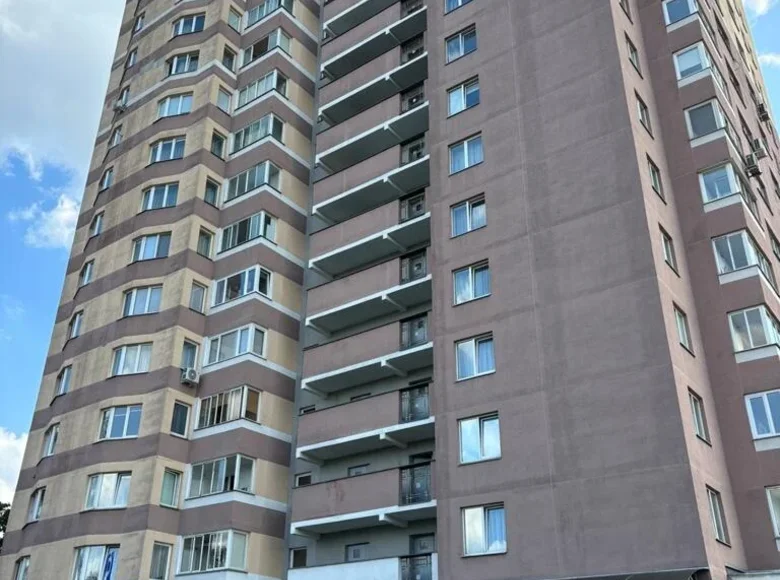 Office 75 m² in Minsk, Belarus