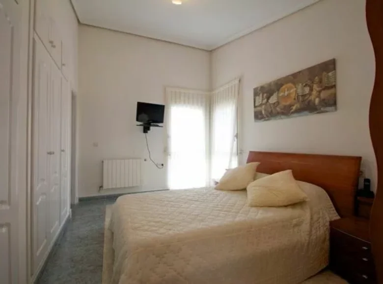 3 bedroom house 275 m² Torrevieja, Spain